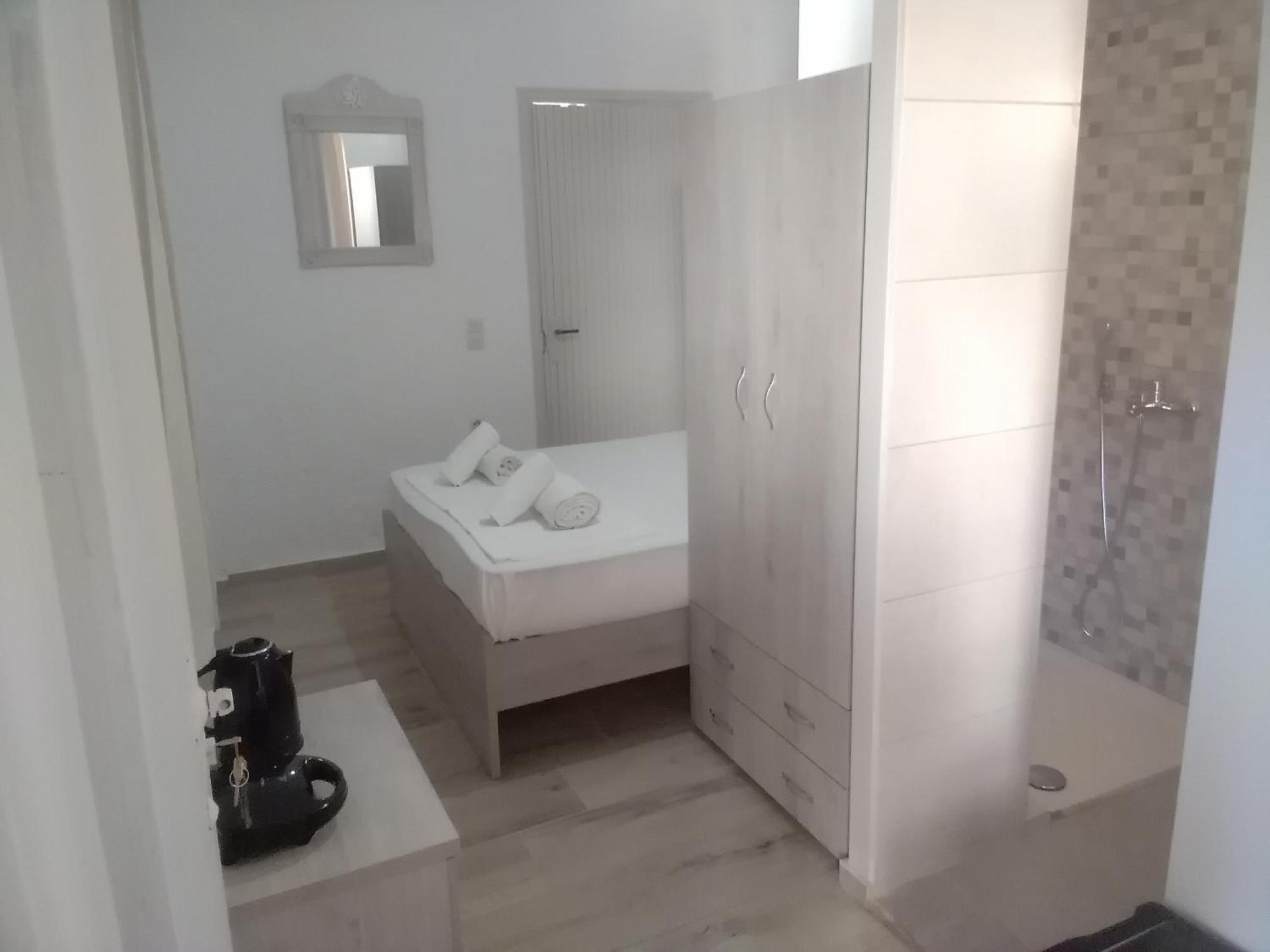 President Guest House Keratókambos Dış mekan fotoğraf