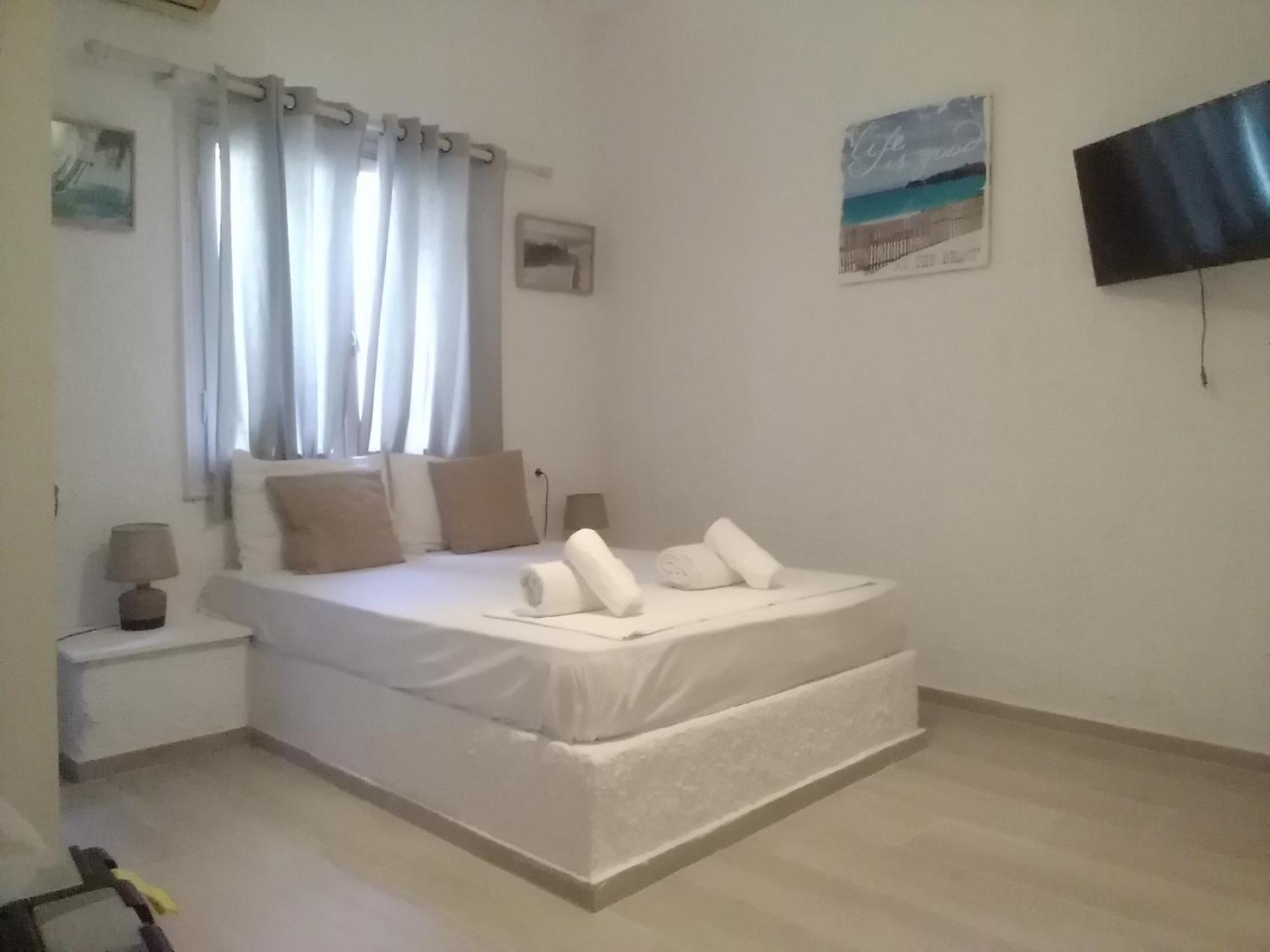 President Guest House Keratókambos Dış mekan fotoğraf